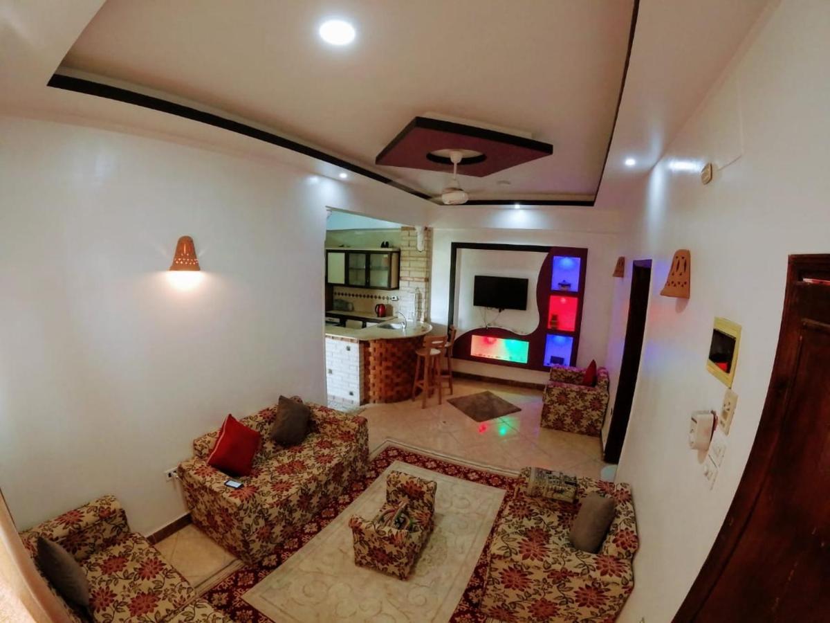 Tara Apartments Luxor Bagian luar foto