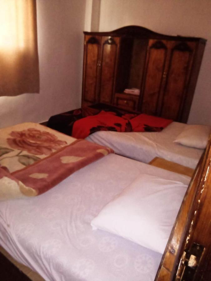 Tara Apartments Luxor Bagian luar foto