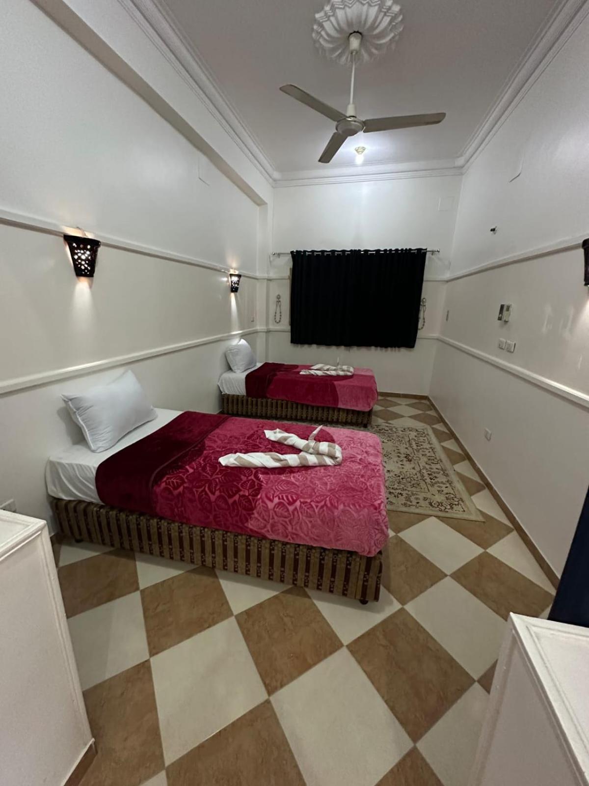 Tara Apartments Luxor Bagian luar foto