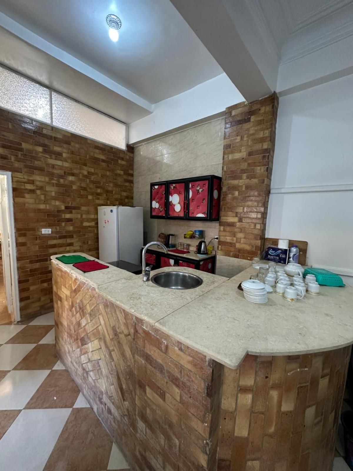 Tara Apartments Luxor Bagian luar foto