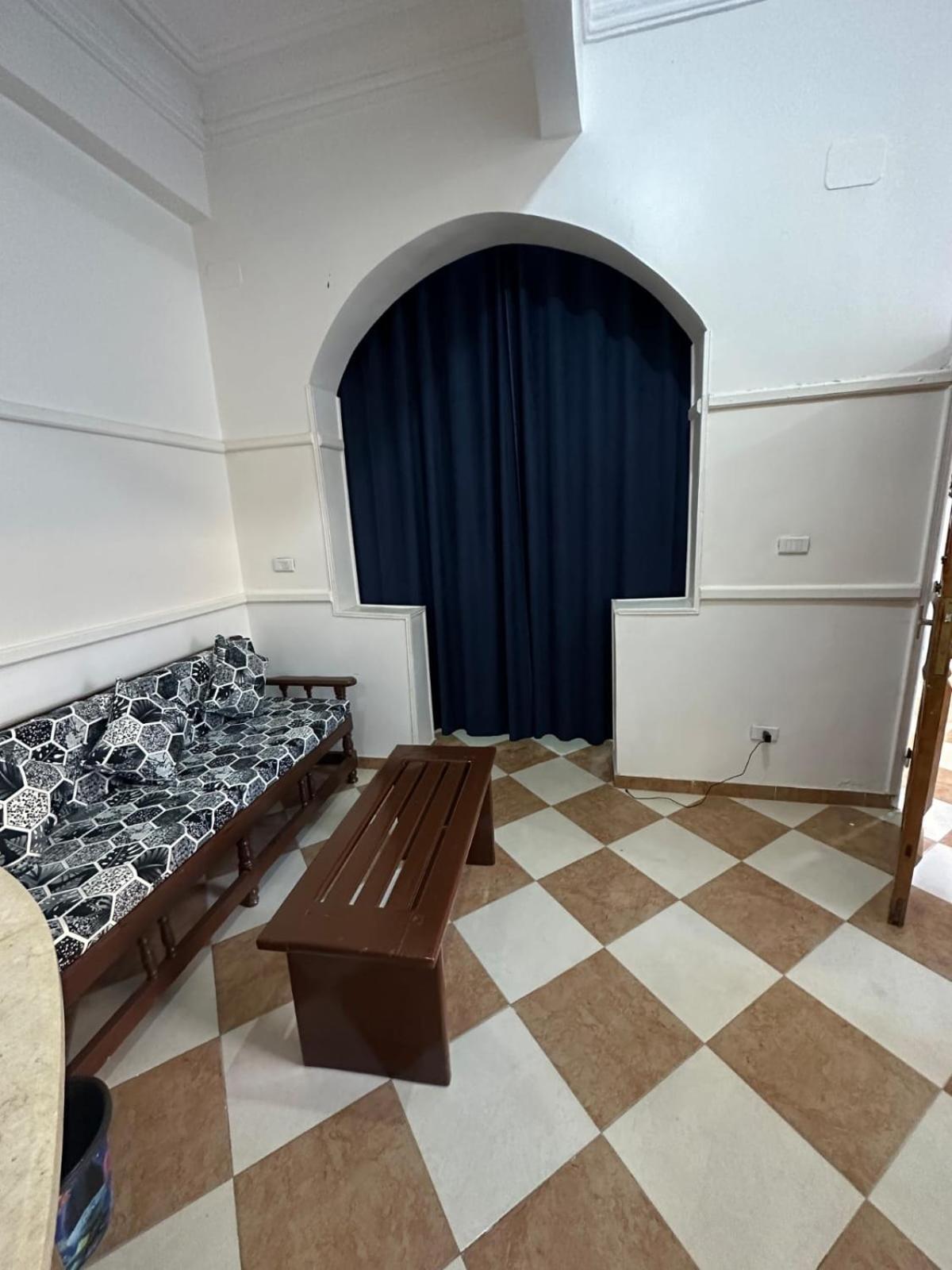 Tara Apartments Luxor Bagian luar foto